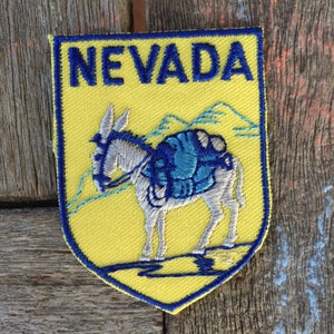 Toppa da viaggio Nevada Vintage Souvenir di Baxter Lane