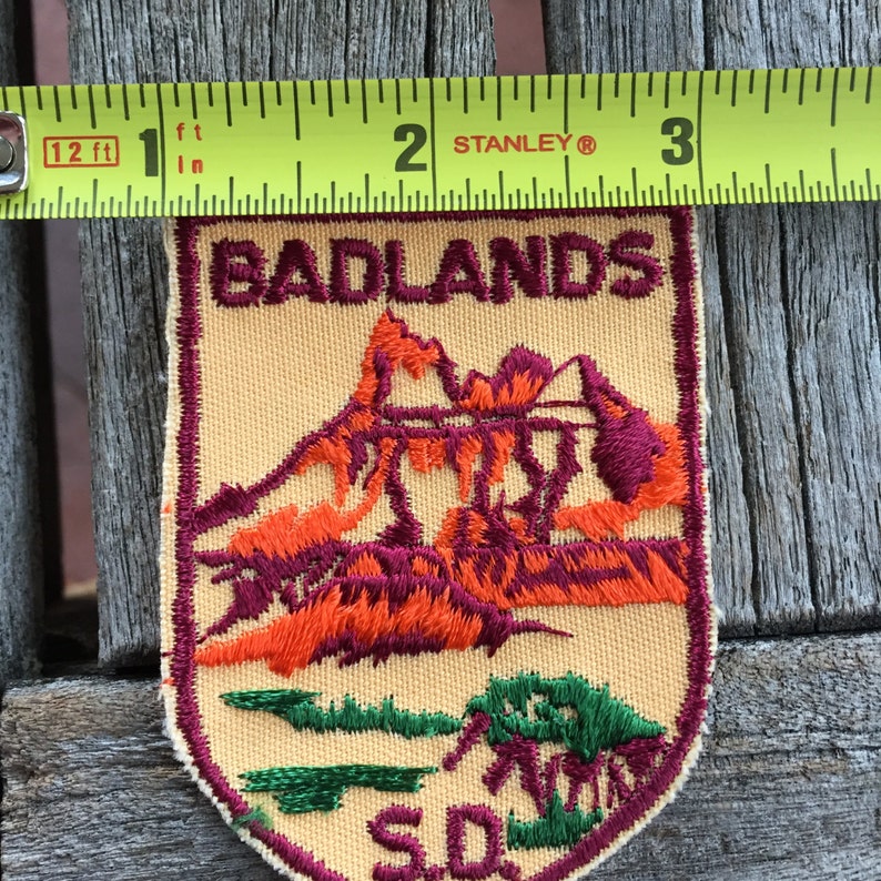 Badlands South Dakota Vintage Souvenir Travel Patch from Voyager image 3