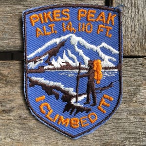 Pike's Peak Colorado Vintage Travel Souvenir Patch from Voyager