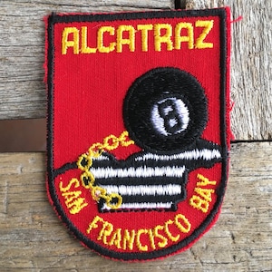 Alcatraz San Francisco Bay vintage souvenir reispatch van Voyager