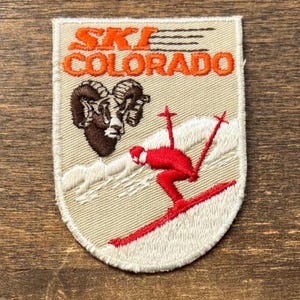 Parche de recuerdo de viaje vintage de esquí en Colorado de Voyager