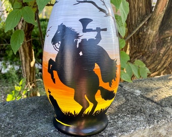 Sleepy hollow inspired ombré glass vase