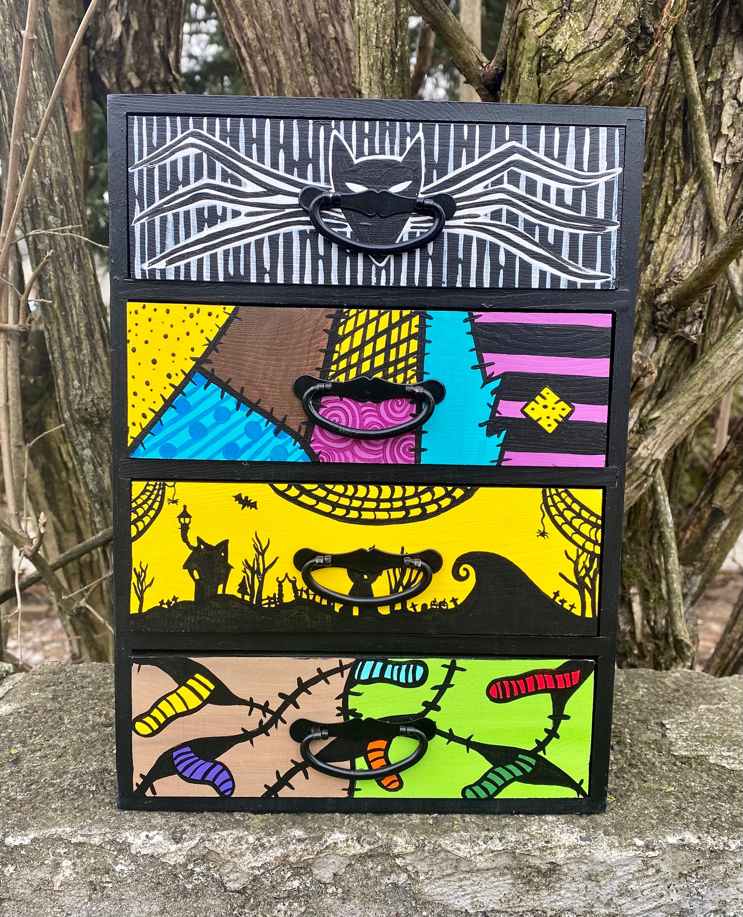 ナイトメアー・ビフォア・クリスマス風の木製4段チェスト - Etsy 日本