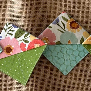 Floral Corner Bookmark