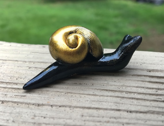 Gold Shimmer Snail