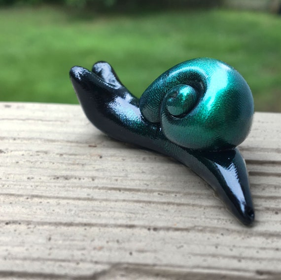 GREEN Shimmer Snail