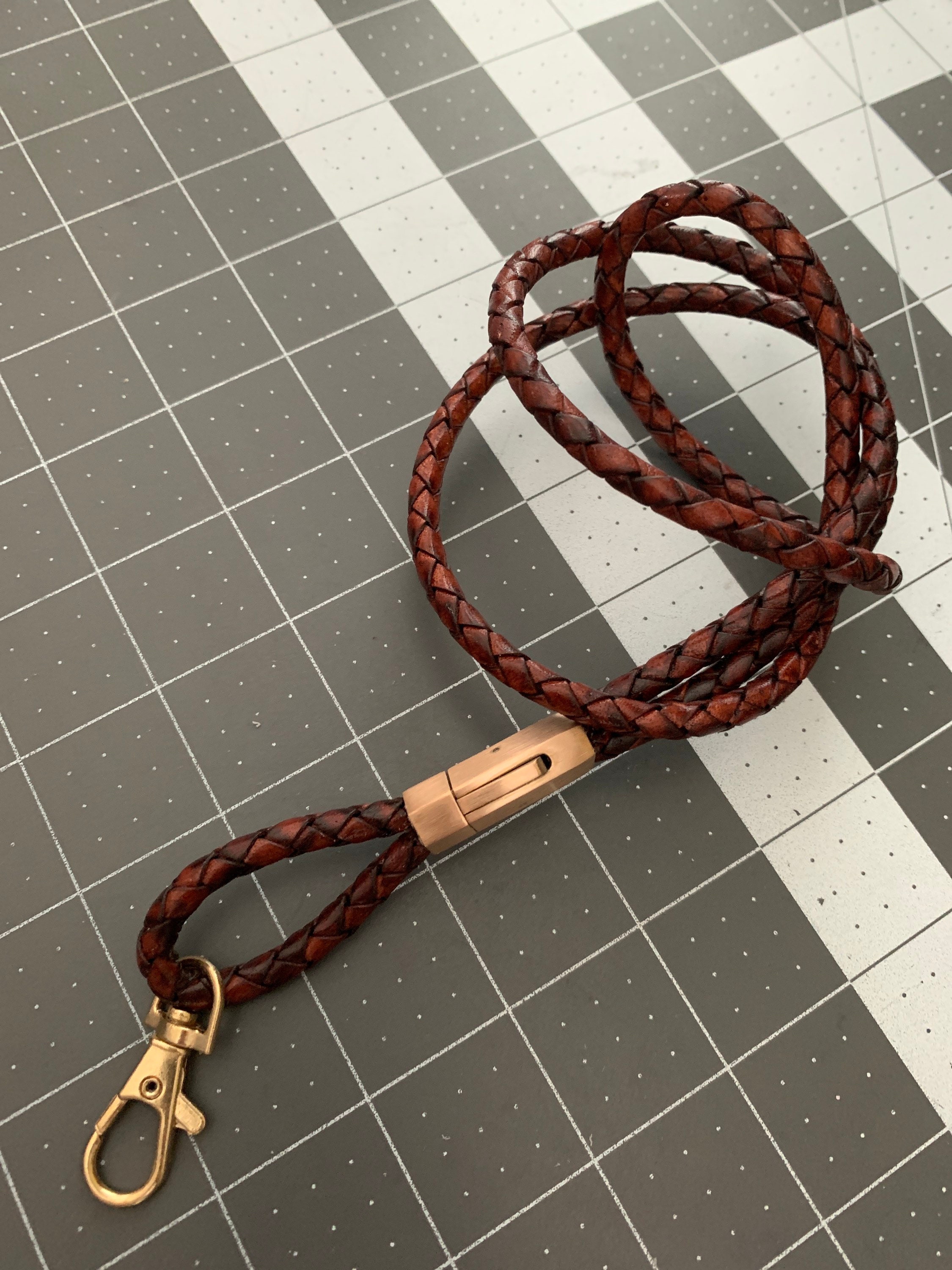 id / Lanyard / Gifts / Leather Lanyard / Leather Gift / lanyard / Bolo Braided Leather / Accessories