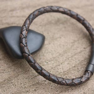 Leder Armband, Freund Geburtstagsgeschenk, geflochtenes Leder-Armband, Geschenk für sie, Herren Leder, für ihn, Matt Black