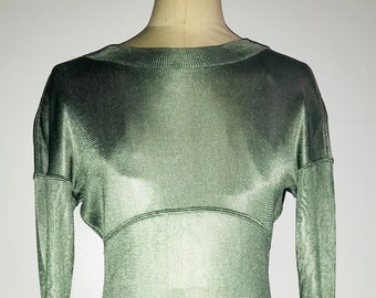 AZZEDINE ALAIA 1980 Un corps moulant à manches longues en soie avec une robe verte Made in France x rare