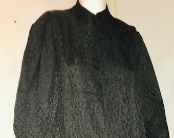 CHRISTIAN DIOR 1940's Silk Chinoiserie textile duster coat 3/4 belle sleeves haute couture numbered Made in France museum lovely details