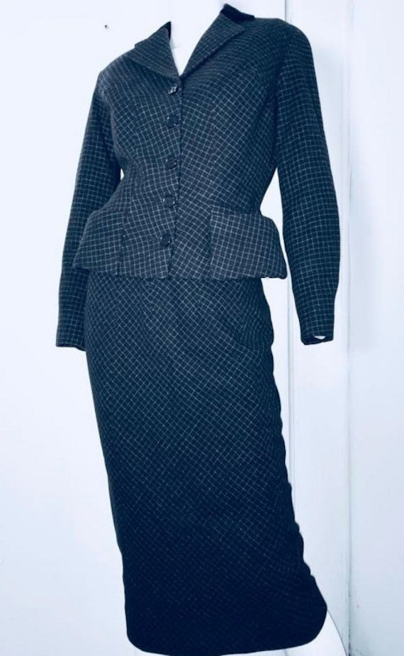 CHRISTIAN DIOR PARIS 1940's charcoal pin stripe g… - image 1