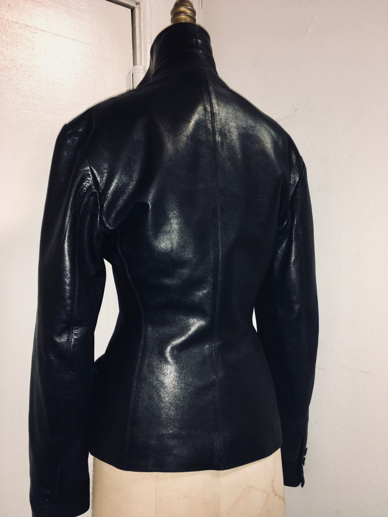 Azzedine ALAIA Black lambskin leather fitted jacket Made in France image 2