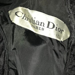 CHRISTIAN DIOR 1940's Silk Chinoiserie textile duster coat 3/4 belle sleeves haute couture numbered Made in France museum lovely details image 8