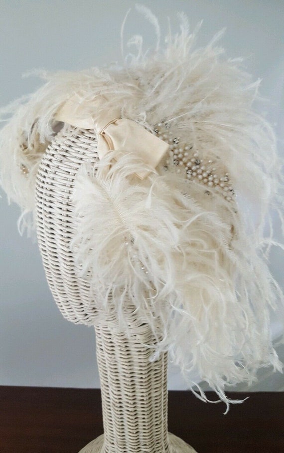 Pierre BALMAIN 1950's haute couture ostrich feathe