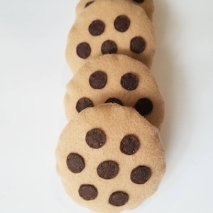 Felt Food Chocolate Chip Cookie image 3