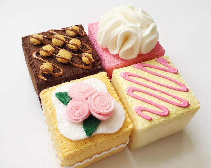 thumbnail image 2 of Japanese Tea Cake Sampler - 2 Bags With Assorted 5 Types Of Traditional Japanese Sweets 2 of 12