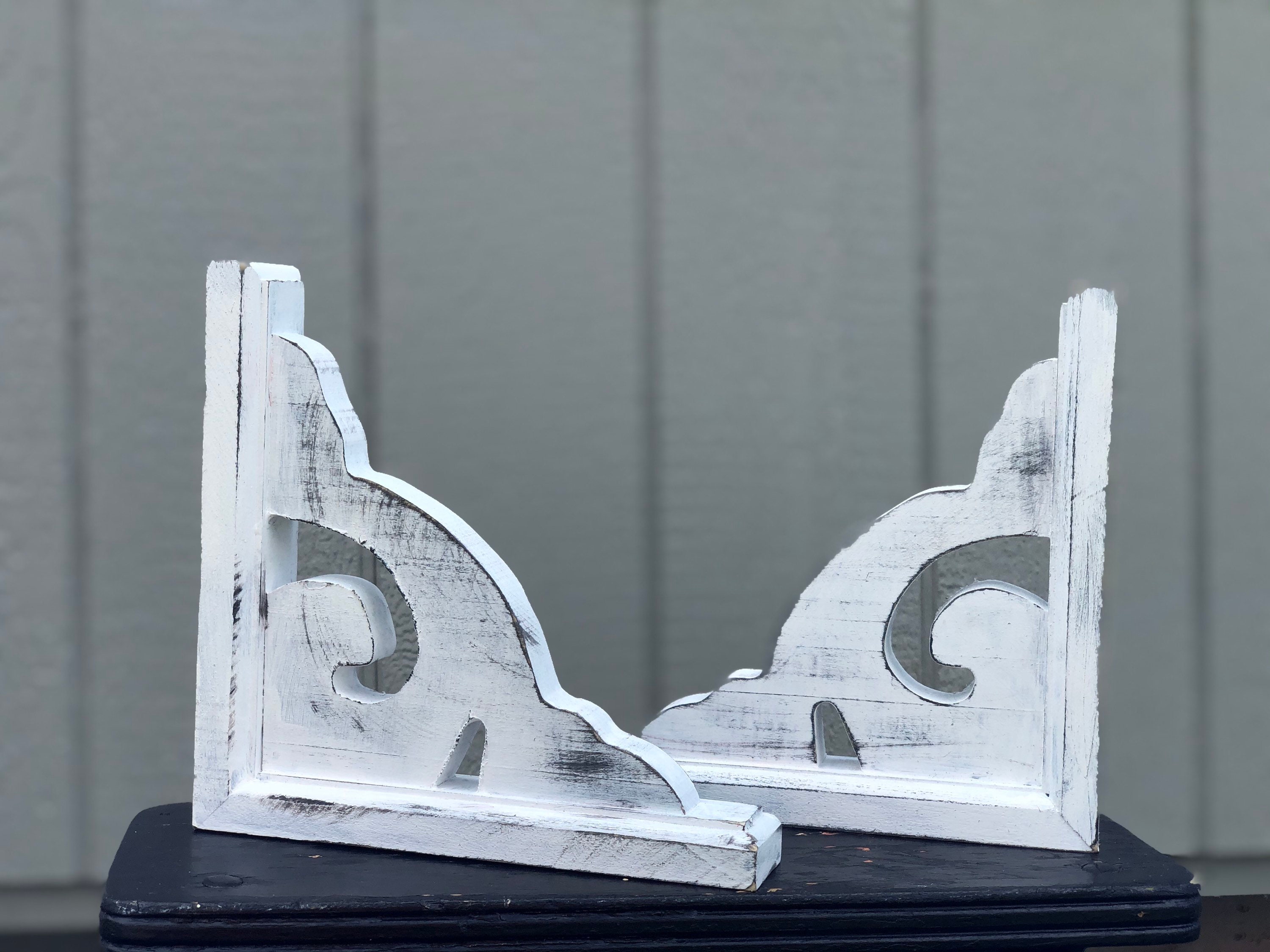 Farmhouse 7" Distressed Corbels, Bookends, Shelf Brackets