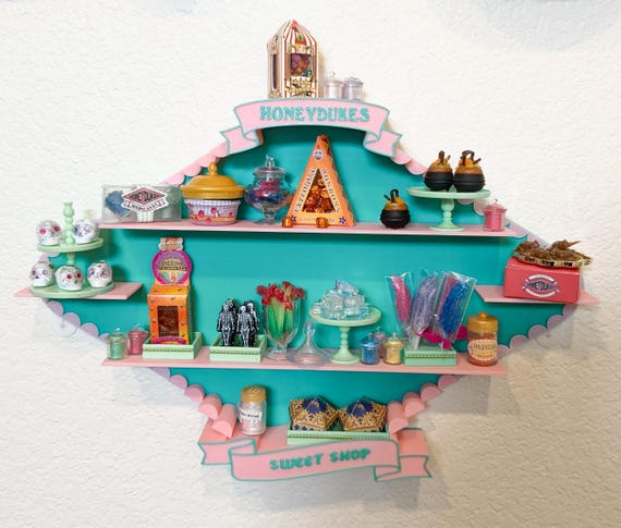 Honeydukes display shelf for Harry Potter miniverse honey dukes shop