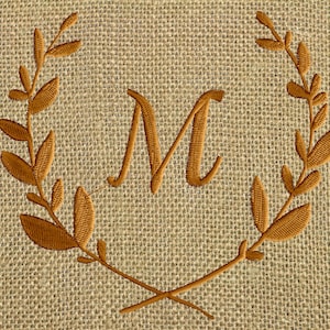 Font Frame Laurel Wreath Design - Welcome - Font not included - EMBROIDERY DESIGN FILE - Instant download - Dst Hus Jef Pes formats