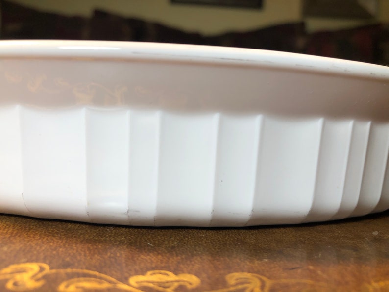 Corning Ware French White 10 Quiche F-3-B OR G-3-B image 9