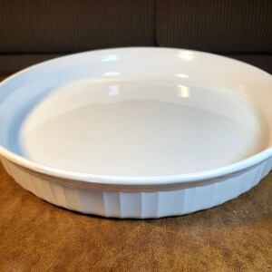 Corning Ware French White 10 Quiche F-3-B OR G-3-B image 2