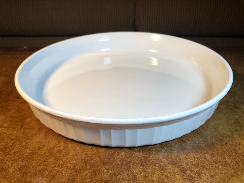 Corning Ware French White 10 Quiche F-3-B OR G-3-B image 2