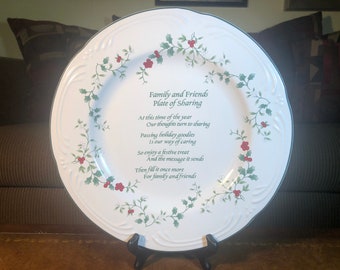 Pfaltzgraff Winterberry Family and Friends 12" Sharing Plate