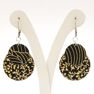 Collezione LENIDA • orecchini di carta nero e oro, fiori, japanese paper, carta decorata, gioielli di carta, fiori, geometria
