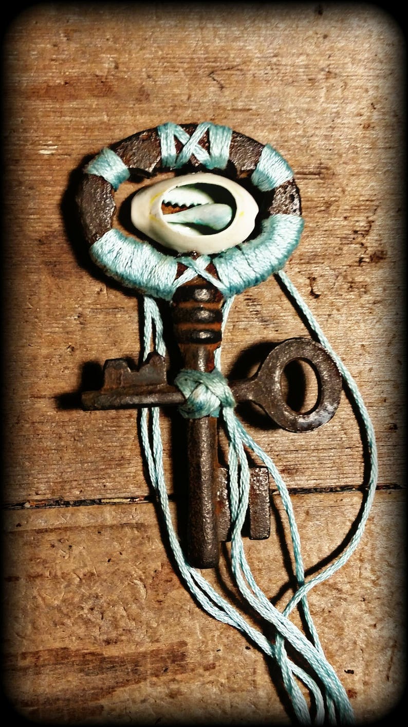 Skeleton Key Cross Amulet - Etsy