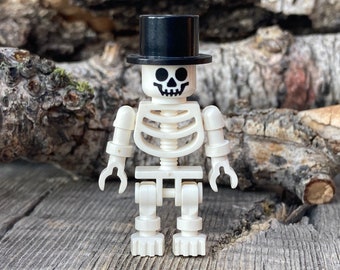 Skeleton wearing a Black Top Hat - Genuine LEGO® Minifigure
