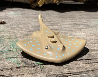 【中古】 Estratexa Manta Ray Manta Ray Toy | Safari Ltd®