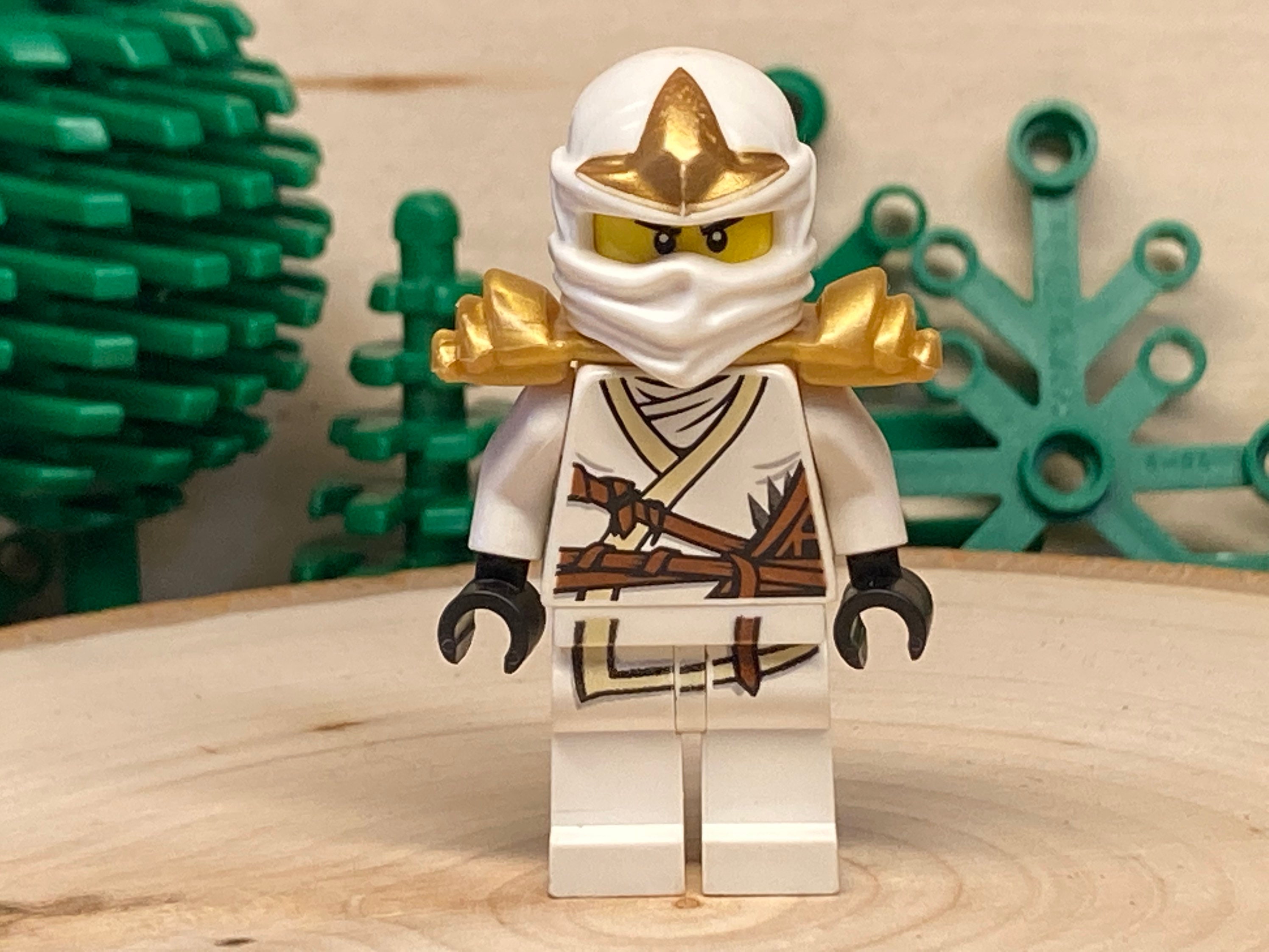 Zane ZX Wearing Shoulder Armor Ninjago, Genuine LEGO® Minifigure 