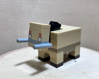 Genuine LEGO Minecraft Hoglin With Tan Face – 23-piece Build
