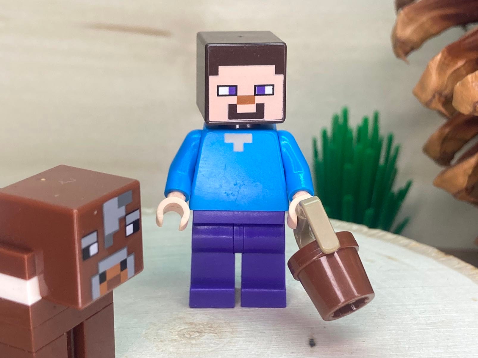 Steve de Minecraft sosteniendo un balde y una vaca de Minecraft - MC,  minifigura LEGO® original - Etsy México, image size:1606x1204