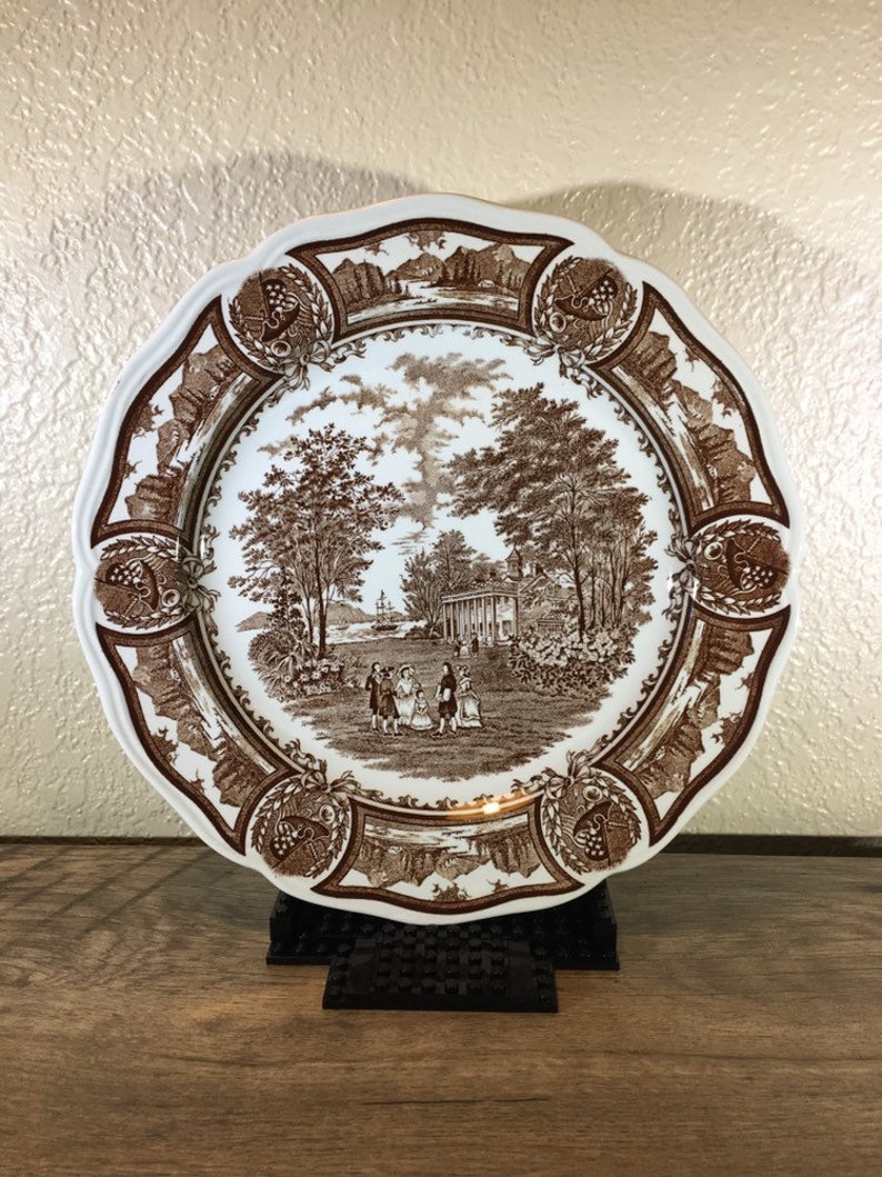 J and G Meakin 10.5 Dinner Plate Vintage Americana Brown