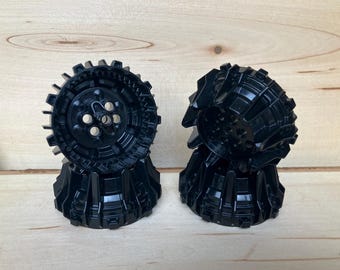 Rueda de plástico duro con tacos y bridas pequeños, paquete de 4 - Piezas de vehículos LEGO® originales