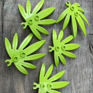 Plant Leaves 6 x 5 Swordleaf lot of 5 - Genuine LEGO® Landscape Piece