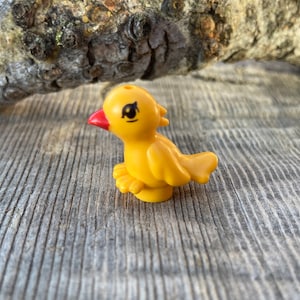 Bright Light Orange Bird with Red Beak and Black Eyes Pattern (Goldie) - Elves, Genuine LEGO® Animal