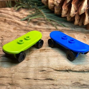 Skateboard Deck with Black Wheels - Genuine LEGO® Accessory