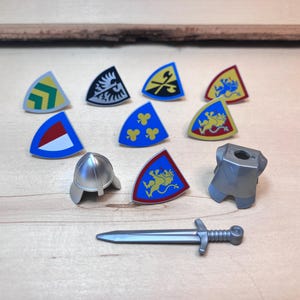 Battle Survival Gear – Choose Your Shield – Genuine LEGO® Minifigure Parts
