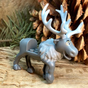 Reindeer with Light Bluish Gray Antlers and Fur around Neck (Sven) - Disney: Frozen, Genuine LEGO® Animal
