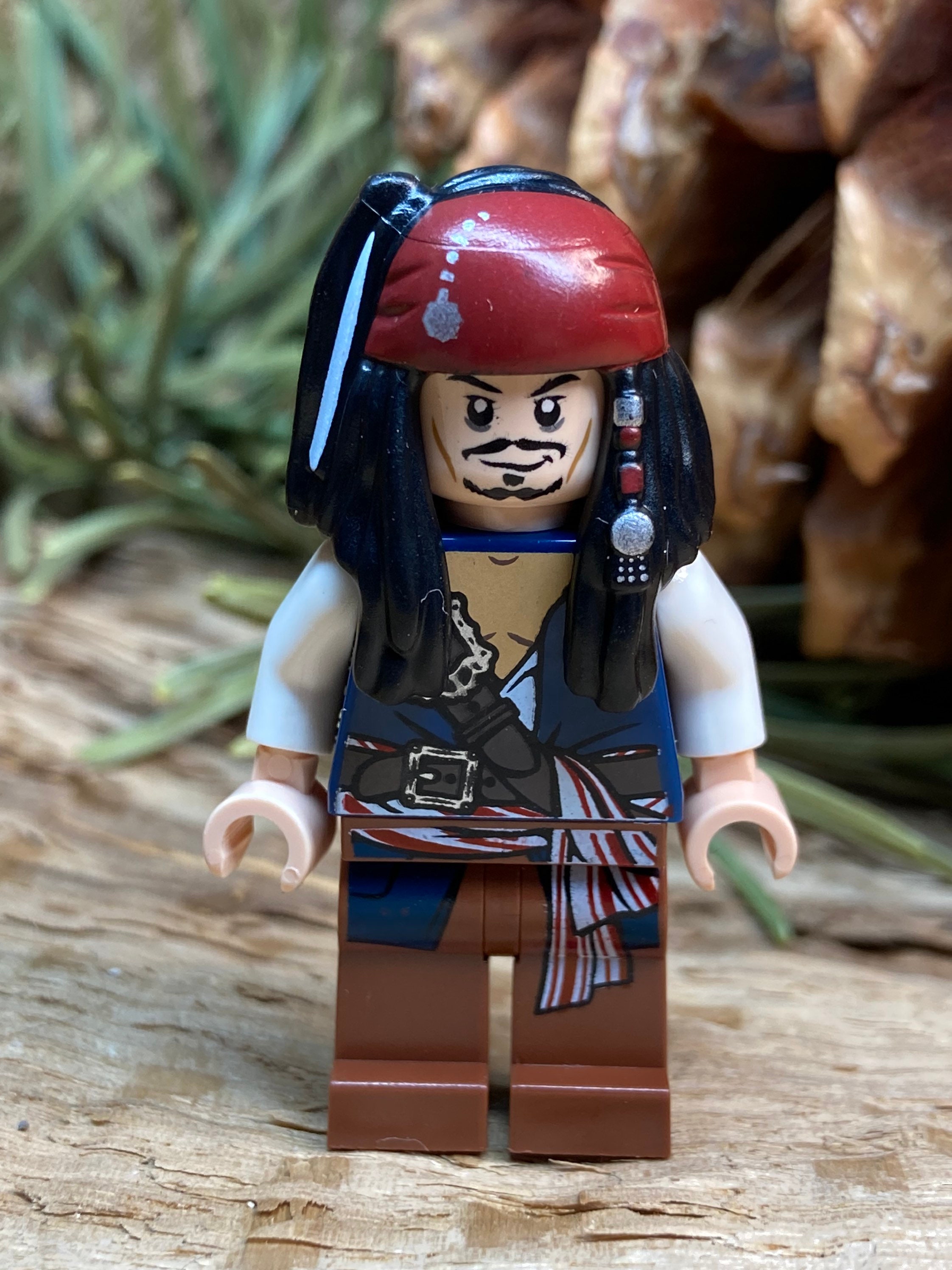 fast-shipping-and-low-prices-saver-prices-lego-captain-jack-sparrow