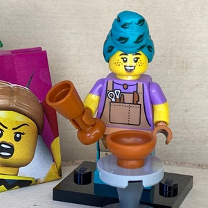 Potter, Series 24 (Complete Set with Stand and Accessories) Genuine LEGO® Minifigure