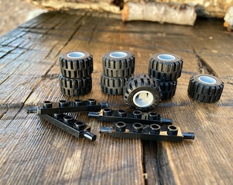 Juego de ruedas, banda de rodadura desplazada de 21 mm x 12 mm con soporte de eje de rueda 1x4, paquete de 8 - Piezas originales de vehículos LEGO®