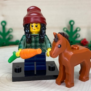 Horse and Groom, Series 22 Minifigures (Stand & Accessories) - Genuine LEGO® Minifigure