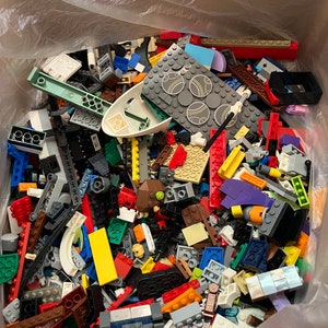 Unsorted Bulk LEGO® 10 Pound Collection