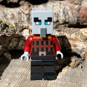 Illager (Pillager) with Black Legs and Dark Red Torso - MC, Genuine LEGO® Minifigure