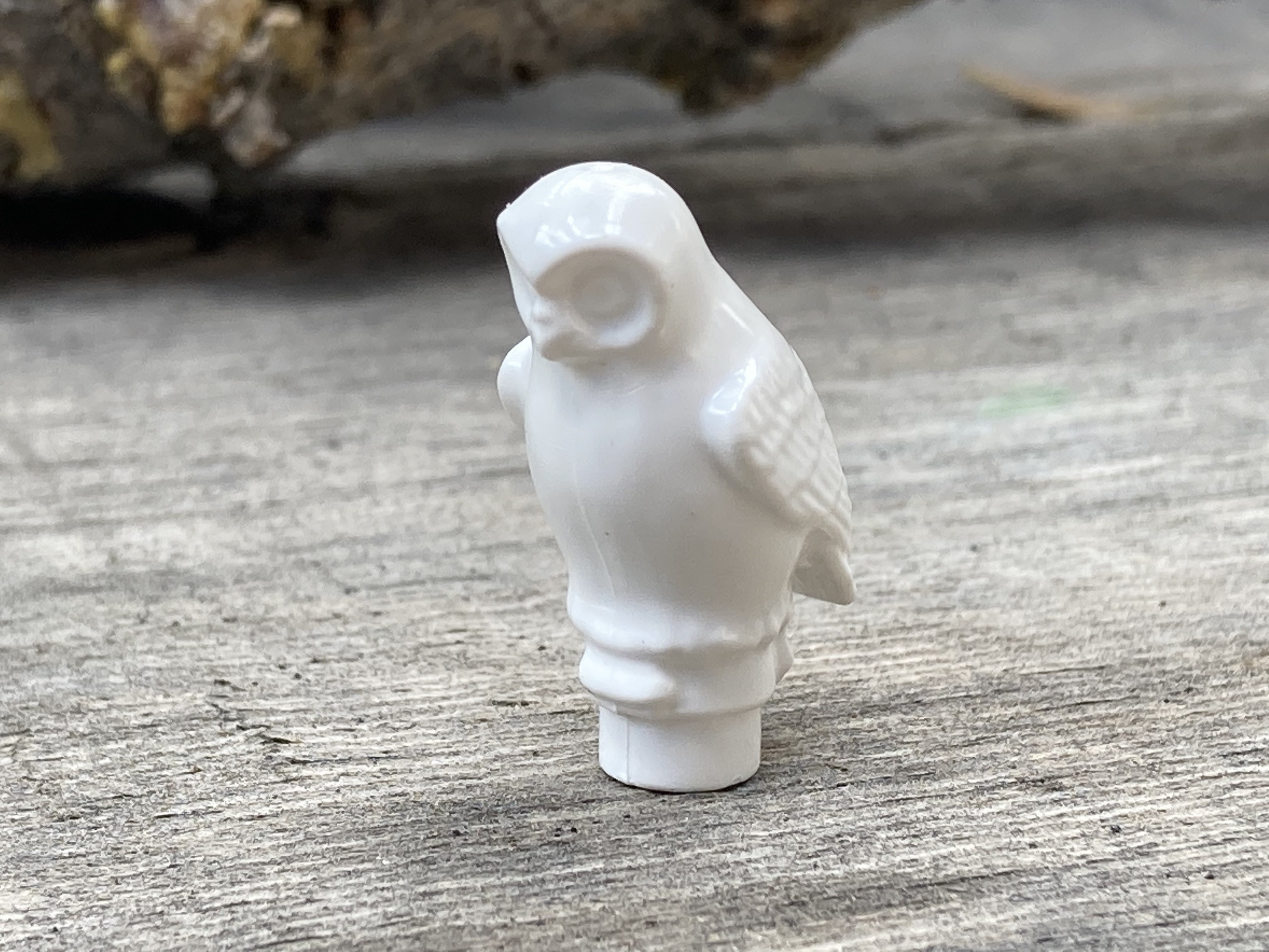 LEGO Owl with Tan and White Feathers with Angular Features (79571)