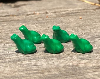 Pack of 5 LEGO® Frogs - Genuine LEGO® Animal Figures for Nature and Wildlife Scenes