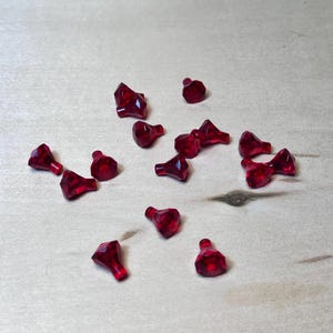 16-Piece 24-Point Red Jewels  – Genuine LEGO® Accessory
